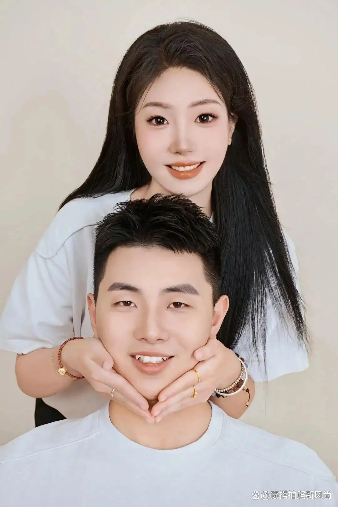 高甜情侣照片技巧_100种姿势摆拍双人_情侣拍照姿势